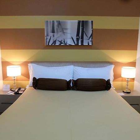 Asian Mansion II Makati City Екстериор снимка
