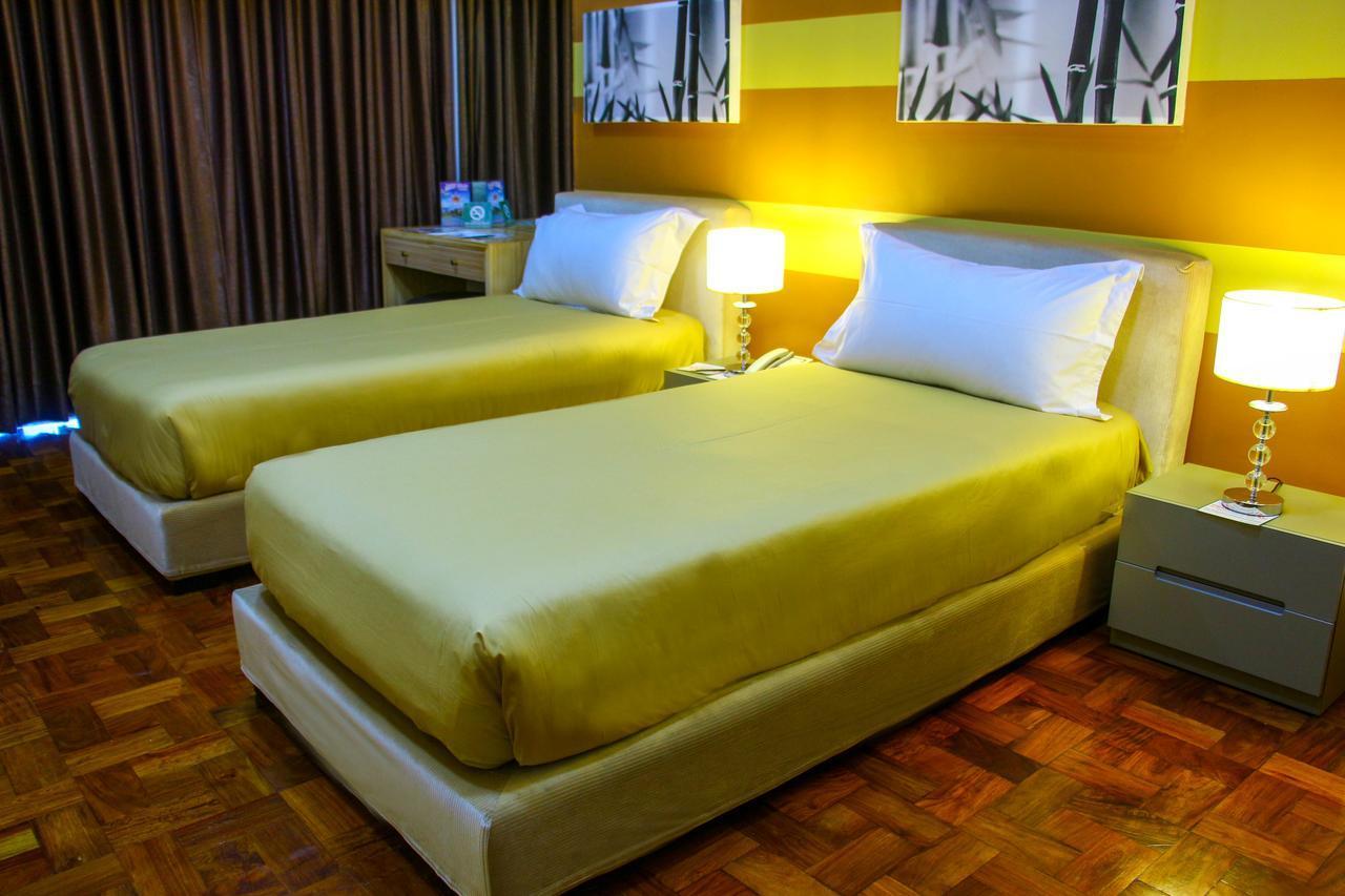 Asian Mansion II Makati City Екстериор снимка