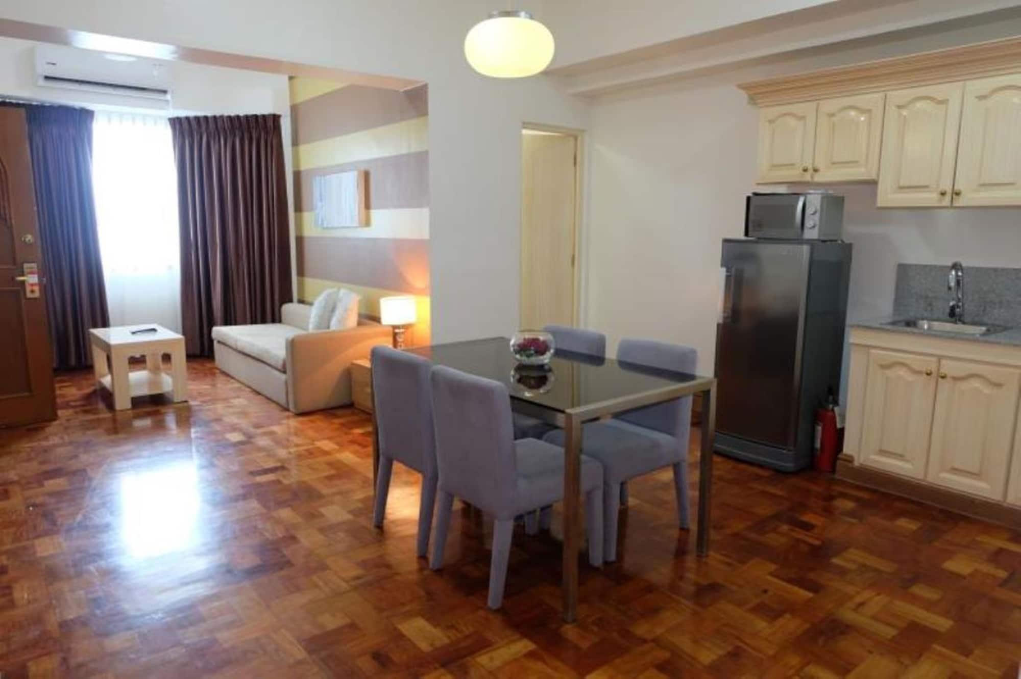 Asian Mansion II Makati City Екстериор снимка