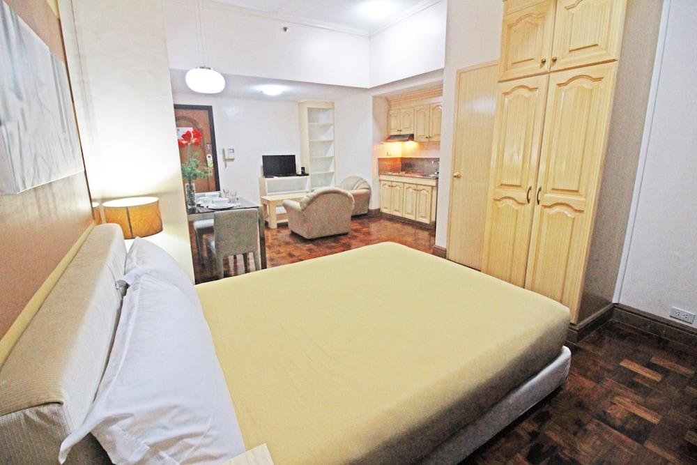 Asian Mansion II Makati City Екстериор снимка
