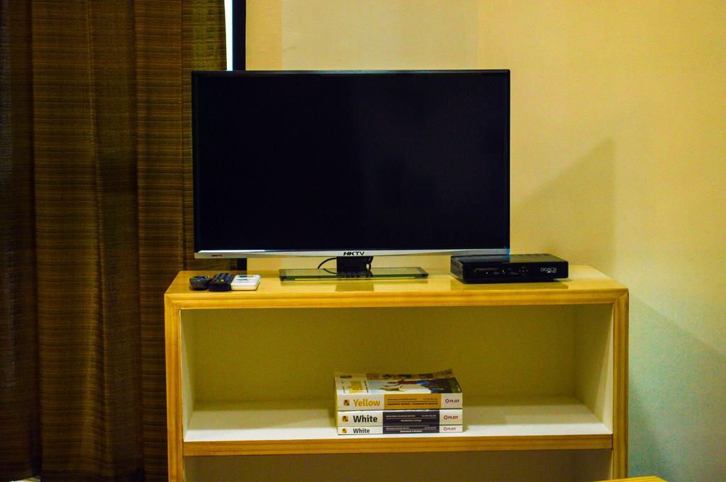 Asian Mansion II Makati City Екстериор снимка
