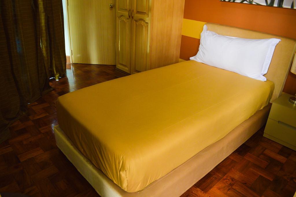 Asian Mansion II Makati City Екстериор снимка