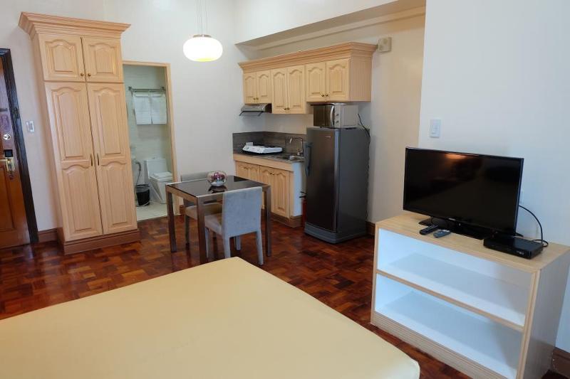 Asian Mansion II Makati City Екстериор снимка